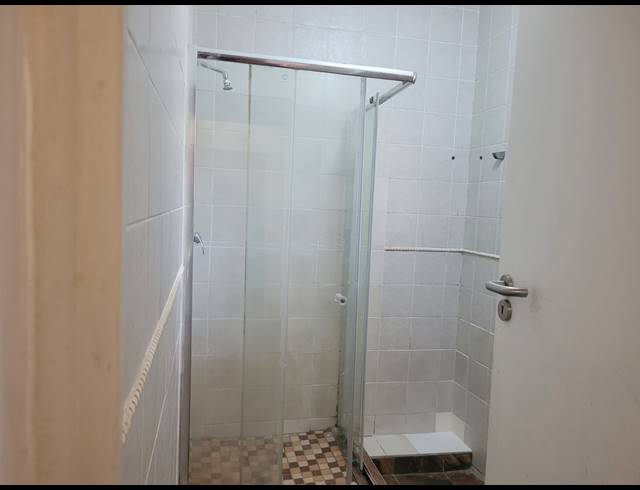 1.5 BEDROOM FLAT TO LET IN MORNINGSIDE